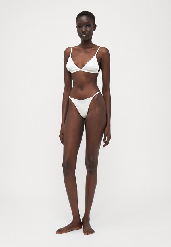 TOUS LES JOURS - Thong3