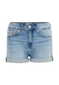 Ljust blå denimshorts med uppvikt fåll, femfickorsdesign och metallknappslutning fram. Mjuk textur med subtila blekningar.