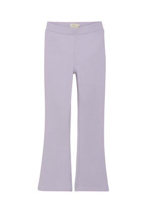 Lavendelfarbene, ausgestellte Leggings aus geripptem Stoff. Sie verfügen über einen hohen Bund und eine glatte Textur. Die Säume sind gerade und sauber geschnitten.