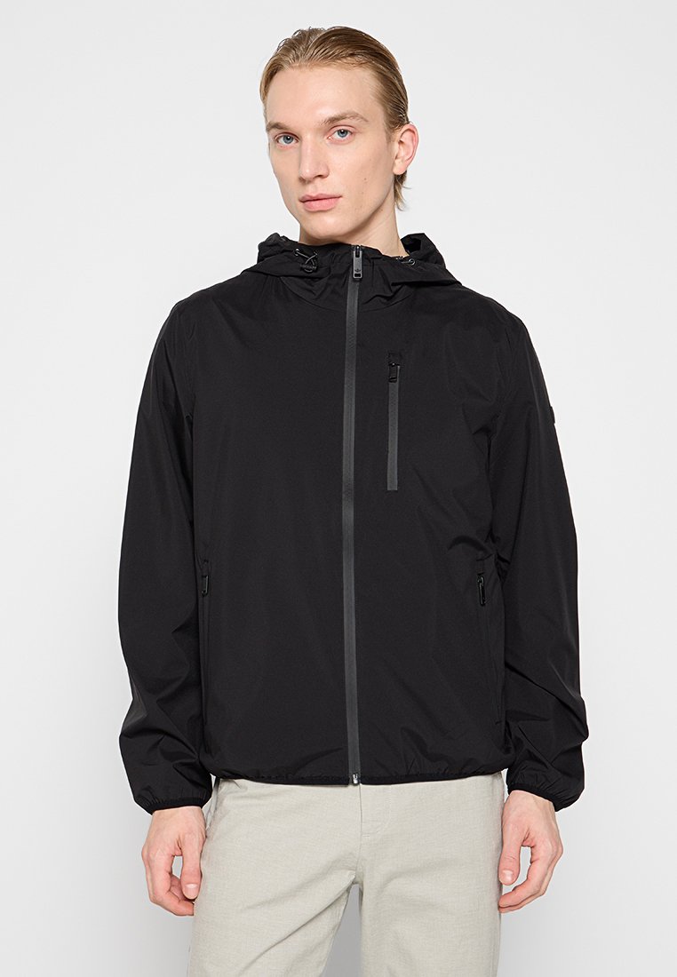 Leichte Jacke