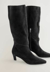 REGULAR FIT - FOREVER COMFORT CHISEL TOE - Batai - black suede