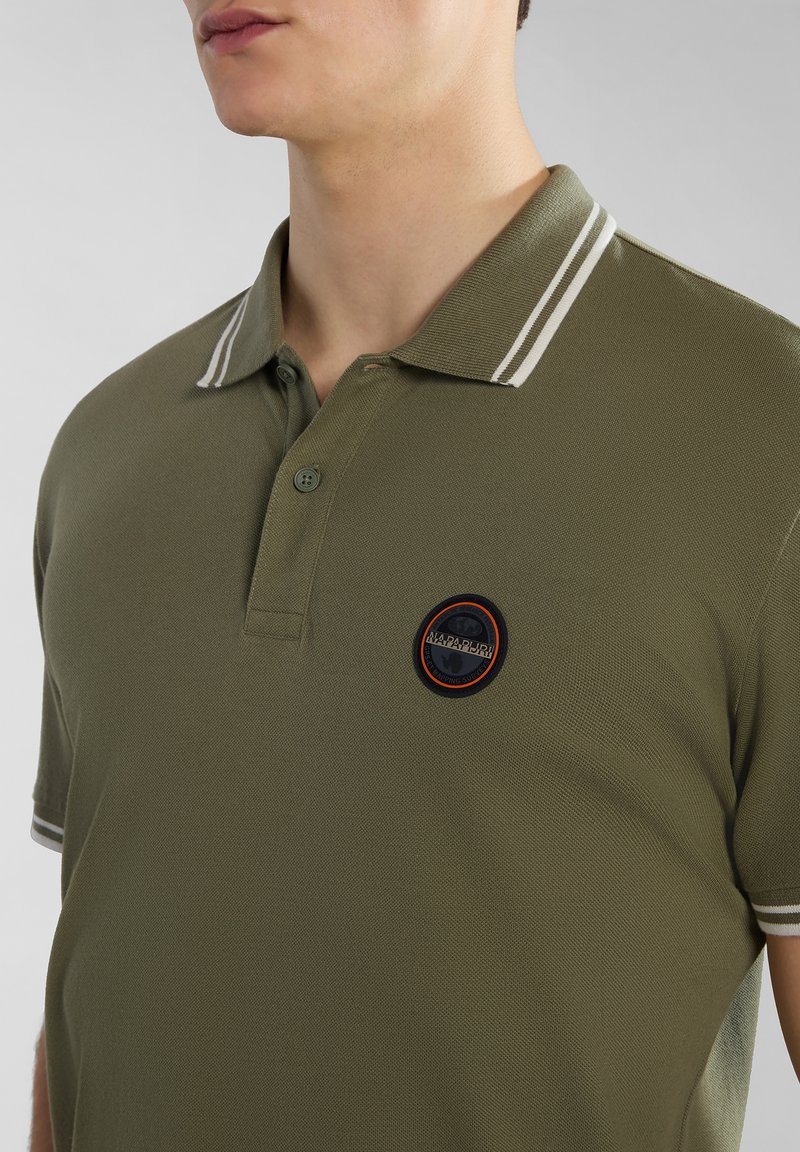T-shirt Napapijri Macas Pour Homme - Neuf Avec étiquettes, Collection SS23