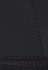 Calvin Klein Underwear TRUNK 3 PACK COTTON STRETCH - Cuecas boxer - black