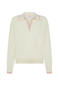 Maglione crema con scollo a colletto, dettagli rosa sul colletto e sui polsini, e un logo discreto sul petto. Texture in maglia morbida.