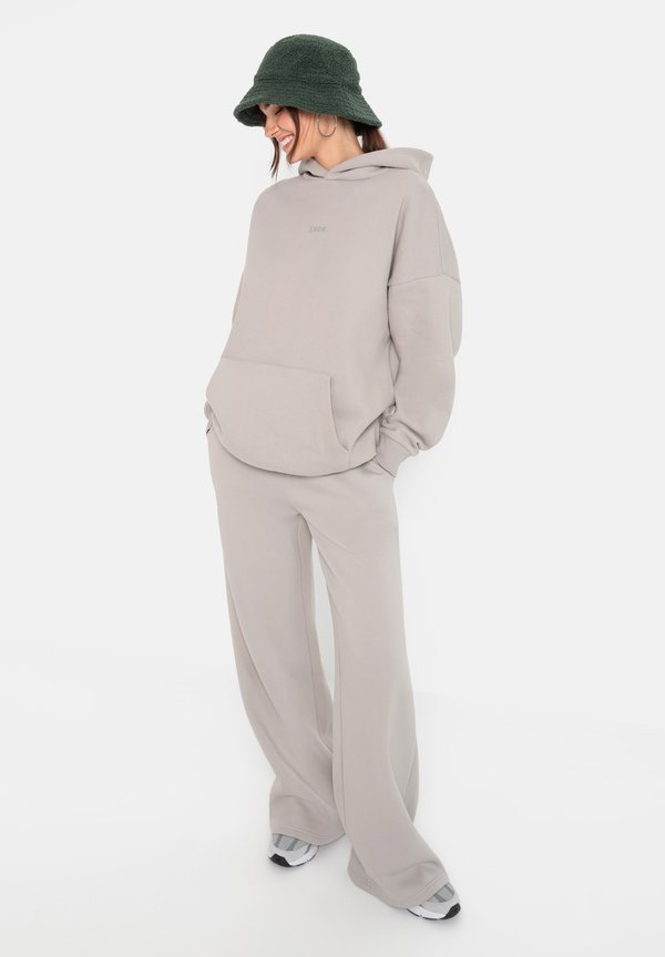 FISCHER - Hut - dunkelgrün