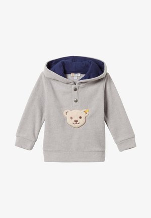Grå fleece hoodie med navy inderside på hætten, med en bjørneansigt applikation i midten og to trykknapper ved halsen.