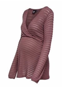 Haut de maternité cache-cœur en rose poussiéreux, avec un motif rayé texturé et des manches longues. Confectionné en tissu léger et respirant.