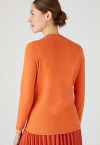 Damart JEU DE FANTAISIE - Maglione - abricot