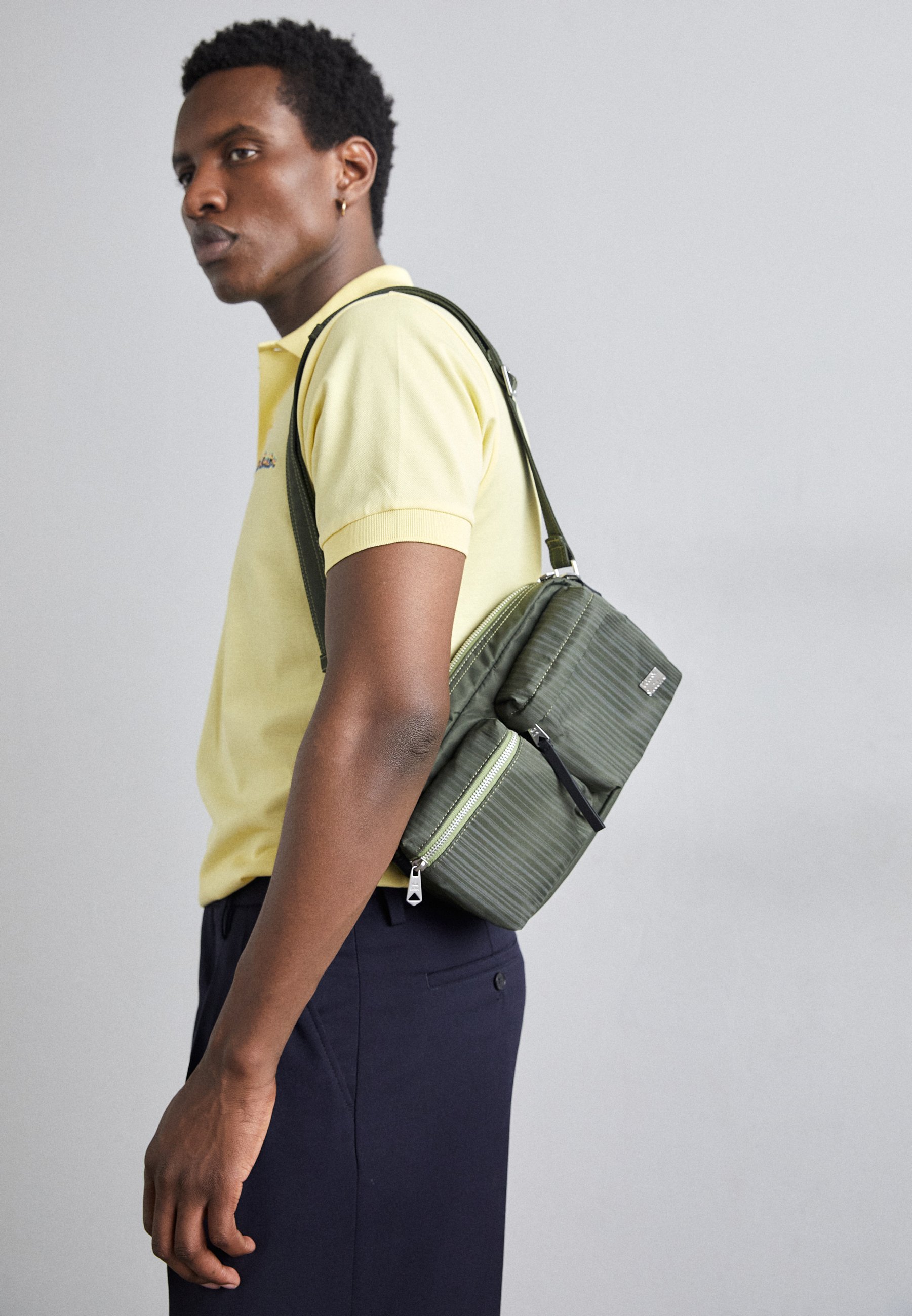 Paul Smith BAG CROSSBODY UNISEX - Cross body bag - green - Zalando