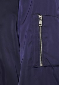 ONLY ONLLOTTE - Blusão aviador - evening blue