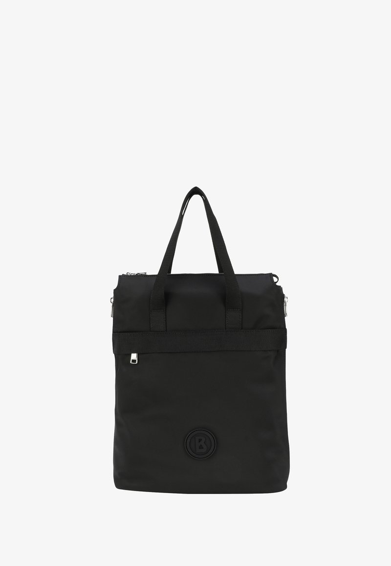 Sac à dos noir en nylon avec deux poignées supérieures, fermeture à glissière, détail de sangle horizontale et un patch logo circulaire à l'avant.