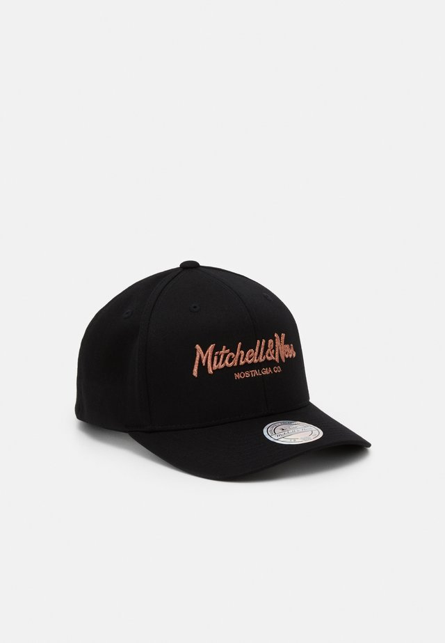 PINSCRIPT - Lippalakki - black