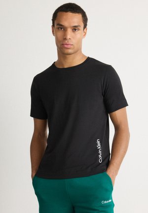 TEE - Printtipaita - black
