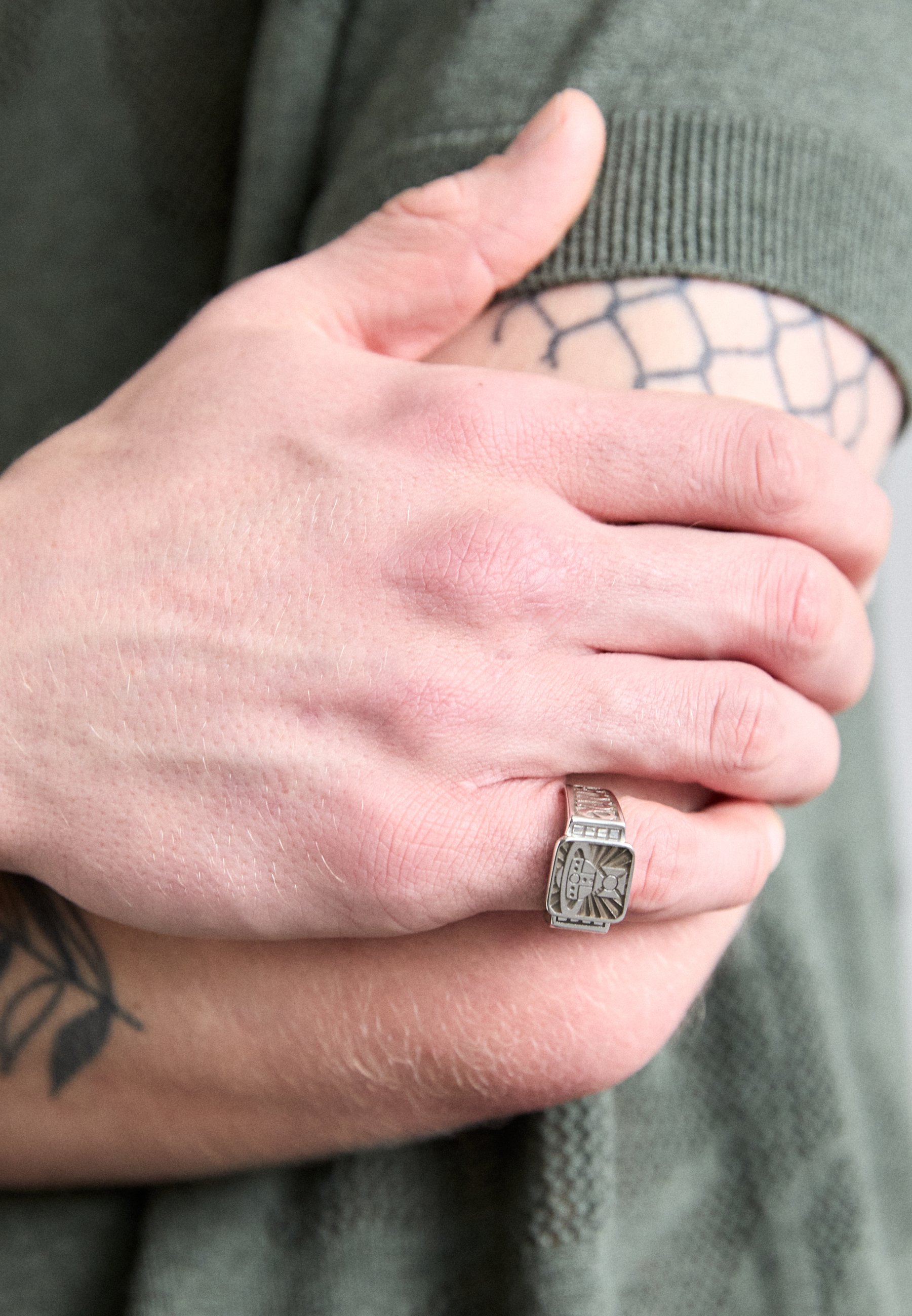 Vivienne Westwood ALMA リング Vivienne Westwood ALMA UNISEX - Ring - silver-coloured/black