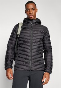 ODLO JACKET INSULATED X-ALP PACKABLE - Dunjakke - black