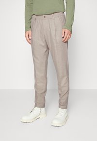 DRYKORN CHASY - Kalhoty - brown