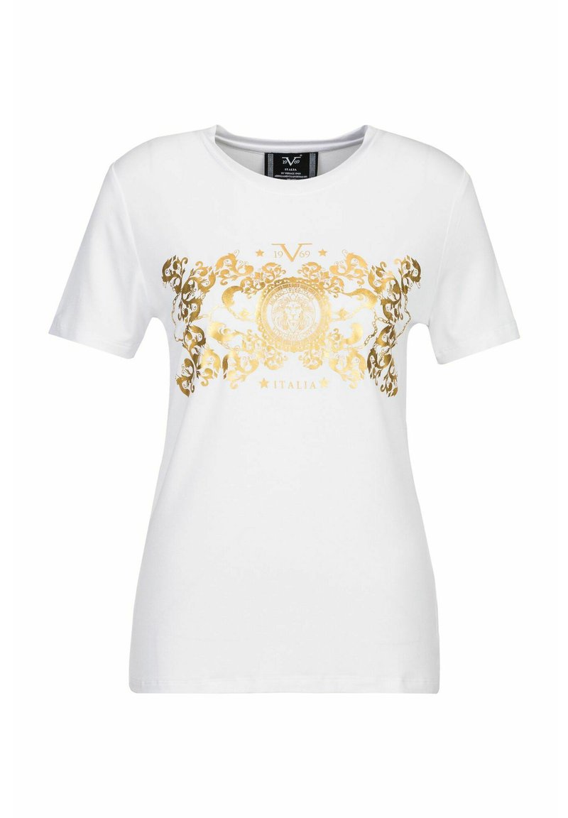 Witte katoenen T-shirt met een gouden barokstijl ontwerp, voorzien van een cirkelvormig embleem en de tekst "ITALIA 1969". Korte mouwen en een ronde hals.