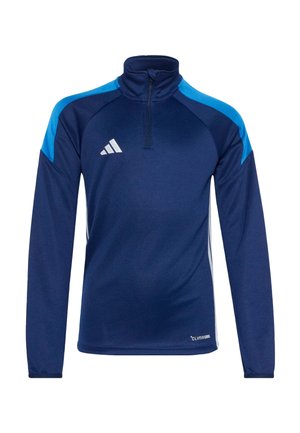 Haut de sport bleu marine à manches longues avec panneaux bleu clair aux épaules, col à fermeture éclair quart et logo Adidas blanc sur la poitrine.