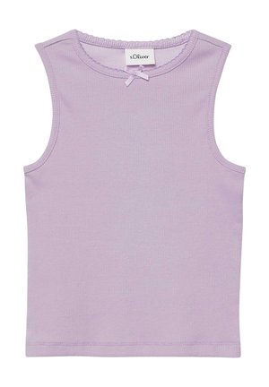 Mouwloos geribbeld lavendel topje met ronde hals, kleine strikdetail en s.Oliver merklabel bij de kraag.