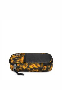 Estuche para lápices con un patrón negro y amarillo, con una textura suave, cierre de cremallera y un bolsillo de malla en la parte superior para una mejor organización.