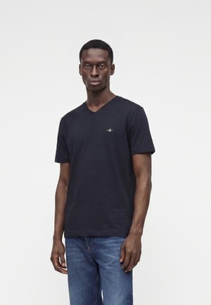 GANT, SHIELD V NECK - T-shirt basique - black