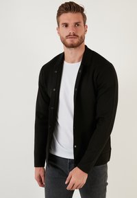 Buratti Vest - black