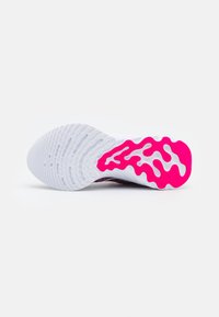 Nike Performance REACT INFINITY RUN FK 3 - Laufschuh Straße - lila