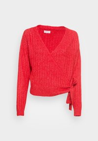 Suéter rojo acanalado con escote en V y mangas largas, que presenta un diseño cruzado y un detalle anudado en la cintura. Tejido suave y texturizado.