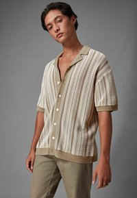 Next Kardiganas - natural