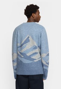 REVOLUTION Jumper - blue