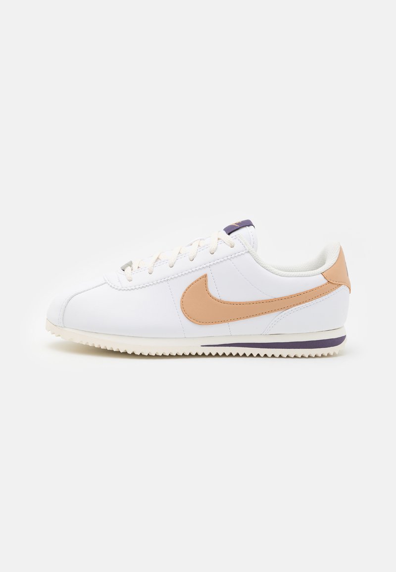 Nike Sportswear CORTEZ - Sportbačiai - white/hemp/dark raisin/pale ivory