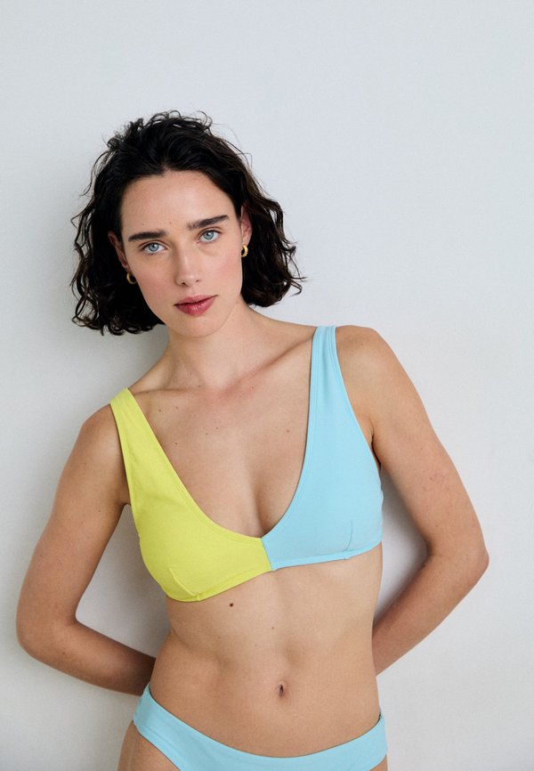 SWIM WOMEN PLUNGE  - Bikini top - mint combo