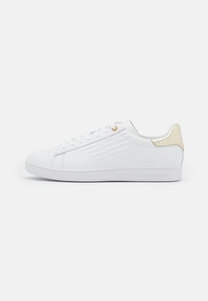 EA7 Emporio Armani UNISEX - Zapatillas - white/gold