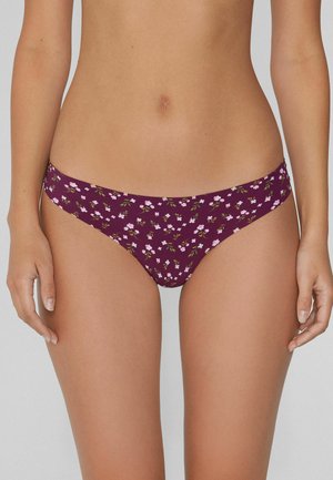 Dunkelburgunderfarbene Bikini-Briefs für Damen mit einem floralen Muster in Hellrosa und Grün. Weicher Stoff mit glatter Textur und minimalen Nahtdetails.