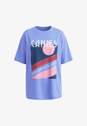 Studio Untold, T-SHIRT, OVERSIZE SHAPE, CANNES - T-Shirt print - pale blue