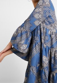 ONLY Vardagsklänning - blue