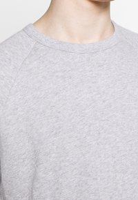 NN.07 Sudadera - light grey