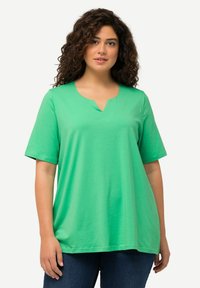 Ulla Popken A-LINIE HALBARM - T-shirt con stampa - spring green