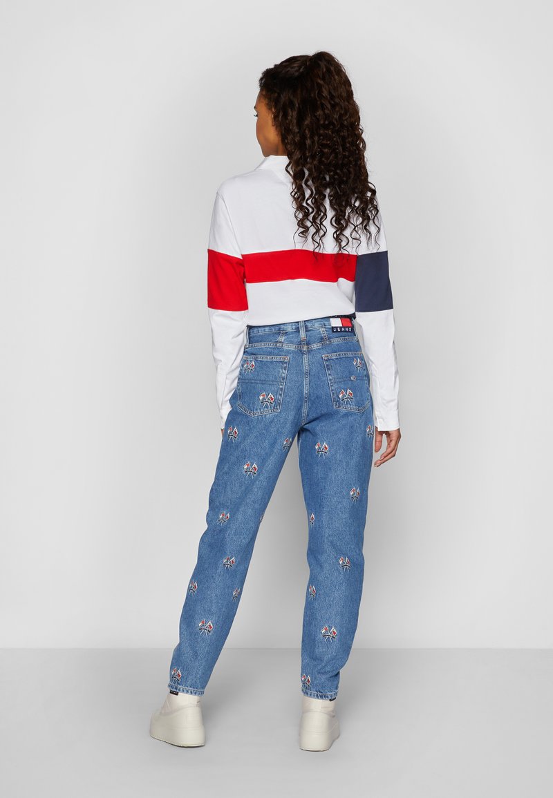 tommy jeans mom tapered