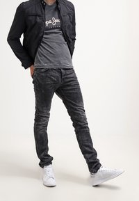 Pepe Jeans Allvädersjacka - black