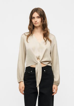 ONLY Petite ONLFREYLIA CHIGO KNOT - Bluse - pumice stone