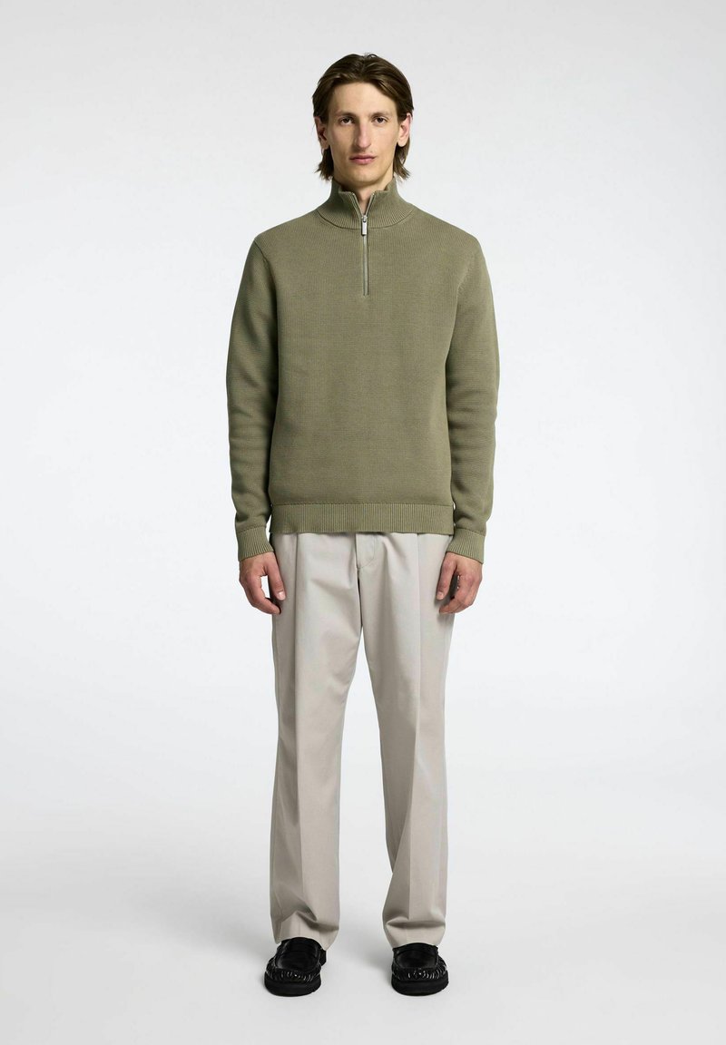 Selected Homme SLHDANE STRUCTURE HALF ZIP - Džemperis - vetiver
