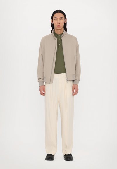 NN.07 KAY - Kelnės - off white