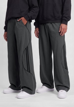 YOURTURN by Zalando UNISEX - Долнище на анцуг - charcoal