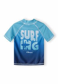 Világoskék napvédő felső, amely aqua színből navy kékbe átmenetet mutat, rajta "SURFING" felirat és egy szörf sziluett. Rugalmas anyagból készült.