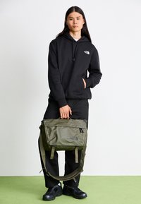 The North Face BASE CAMP VOYAGER MESSENGER BAG - Borsa a tracolla - new taupe green/black