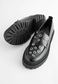 Next FOREVER COMFORT CHUNKY   - Jalga libistatavad jalanõud - mottled black