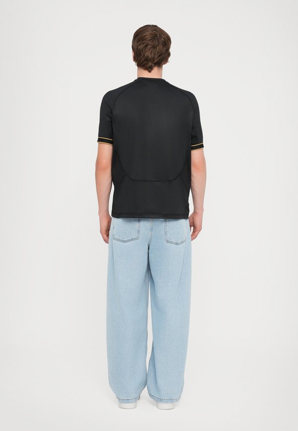 TRAIN SOCCER TEE  - Basic T-shirt4