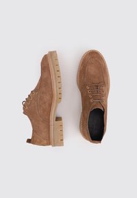 Sandra Fontán VIENA - Zapatos de vestir - brown