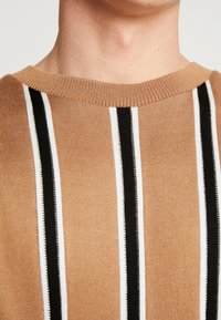 Topman Pullover - camel